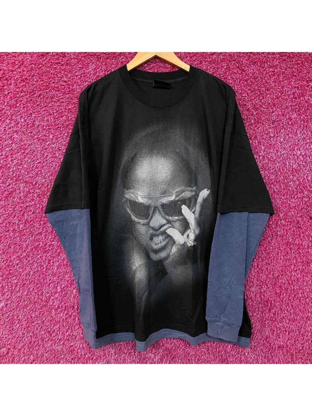 Rihanna R20 Layered Long Sleeve Graphic T-Shirt Large